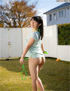 我的好妈妈高清中字在线观看-《漂亮的女邻居5》HD